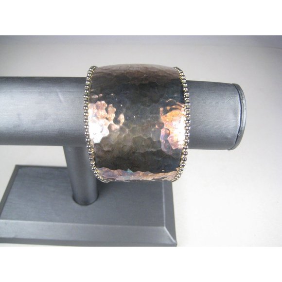 Hammered Wide Cuff Bracelet Ball Bead Pale Goldtone Animal Print TARNISH - Picture 7 of 8